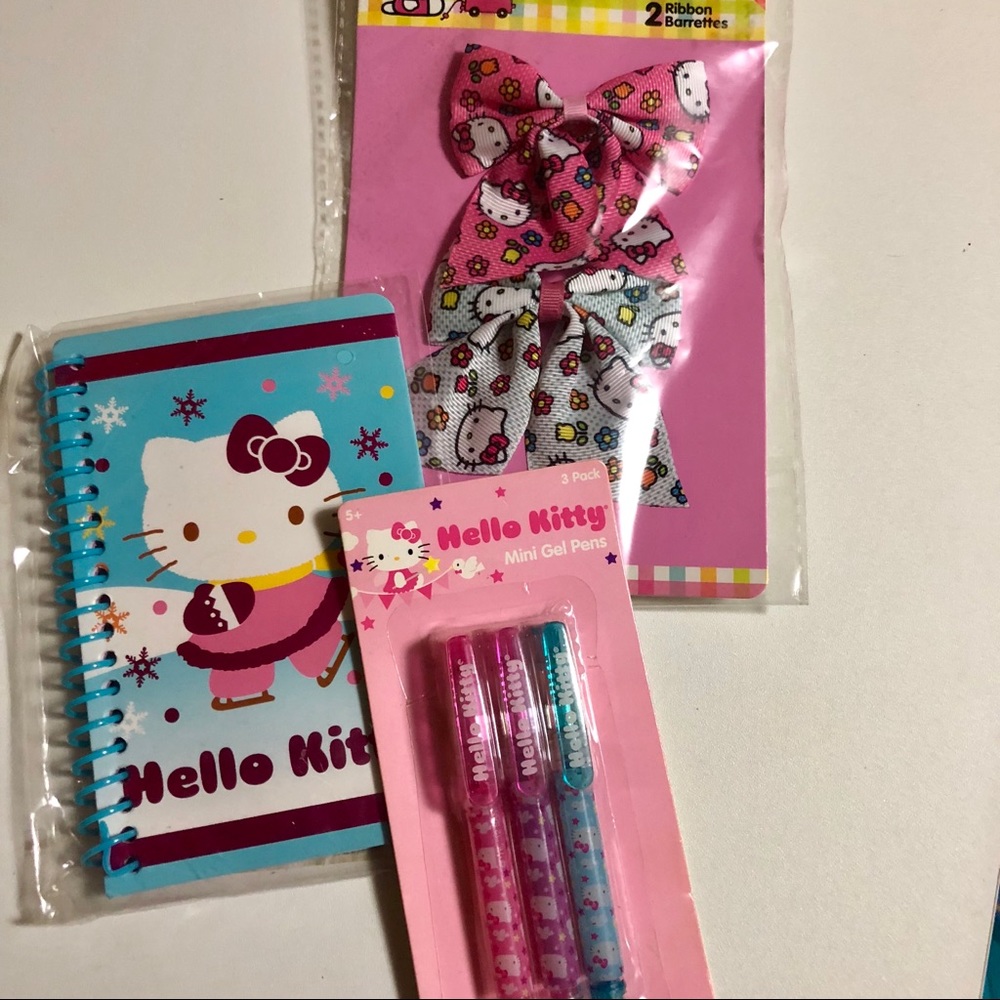 🦋SOLD🦋 Hello Kitty stuff